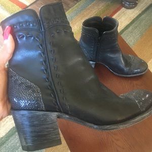 Old Gringo Mexicana Black Leather Ankle Booties